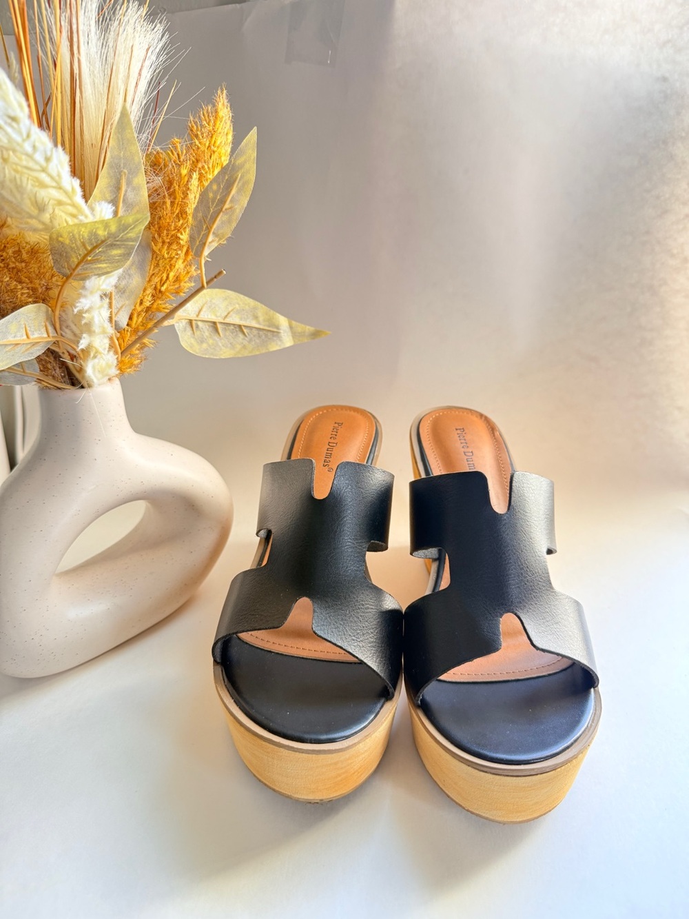 Pierre Dumas Black Leather Platform Slide Mules, size 9